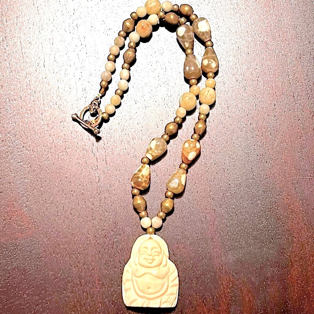 JADE BUDHA NECKLACE